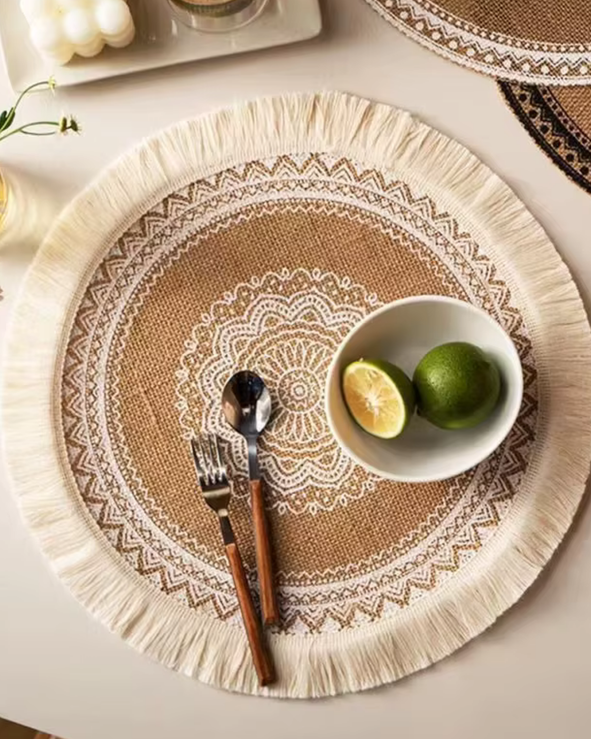 Set de table rond bohème Jute / 4PCS sets-de-table.fr